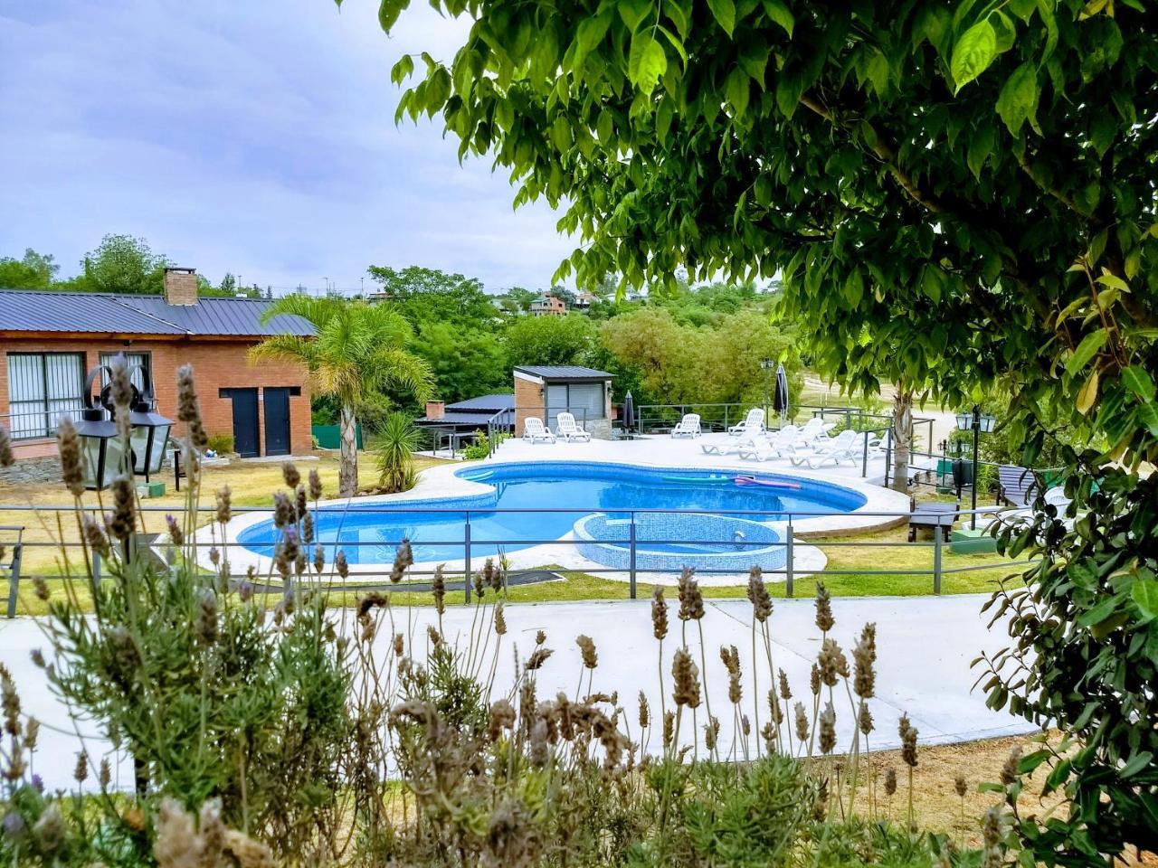 Solares De Tanti Lodge Tanti Nuevo